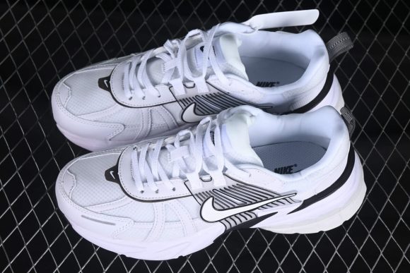 Nike V2K Runtekk Run HF5342-100：圖片 6