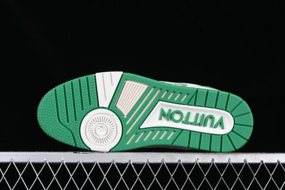 Trainer green white：圖片 3